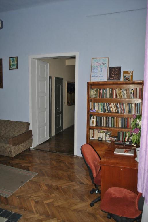 Hostel Comfort Львов Экстерьер фото